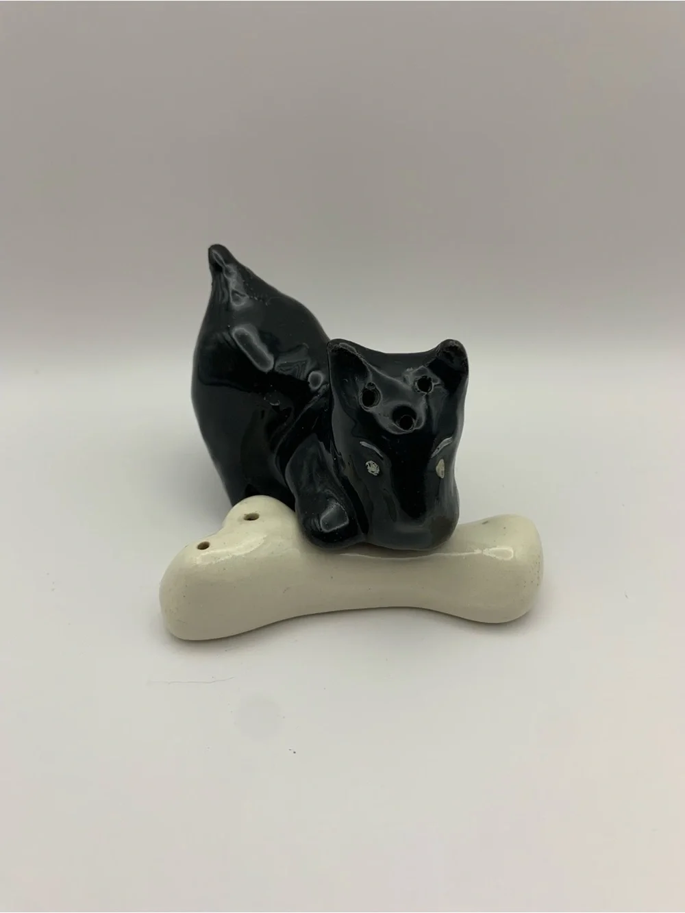 Vintage Scotty Dog Bone Salt Pepper Shakers